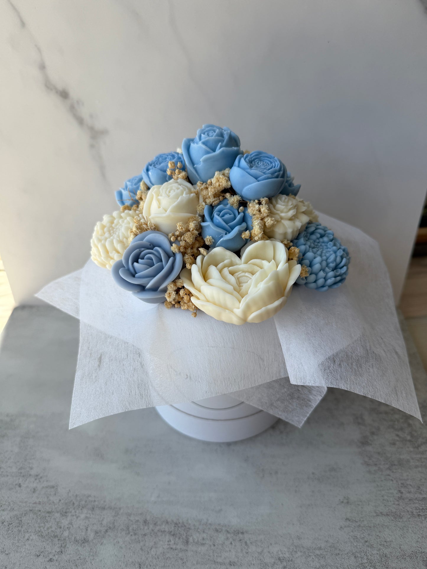 Forever Flowers - hellblau