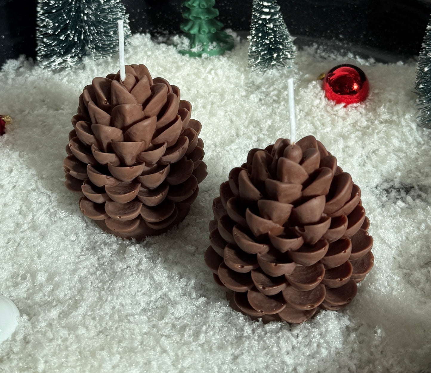 Tannenzapfen Kerze
