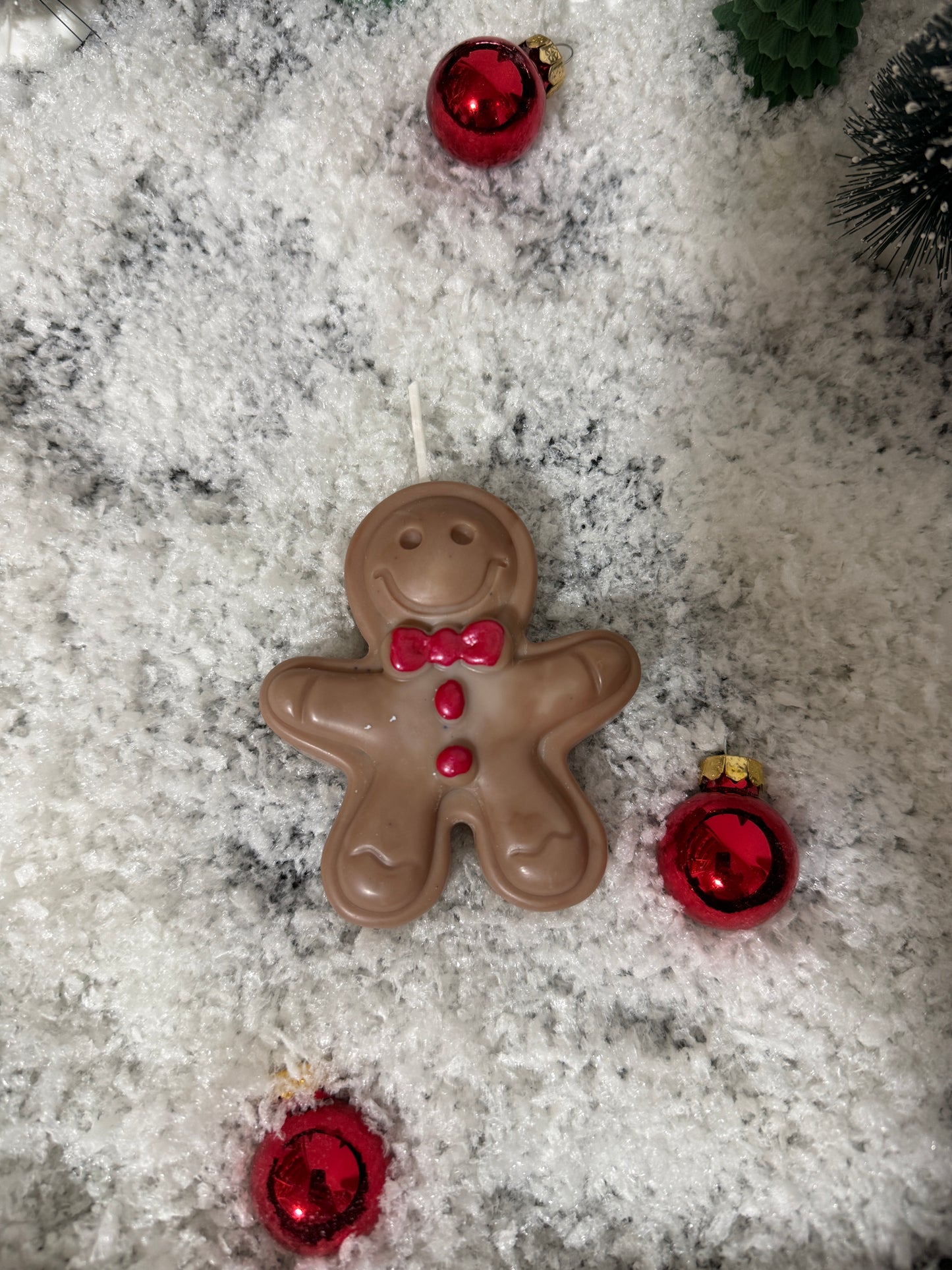 Gingerbread man candle