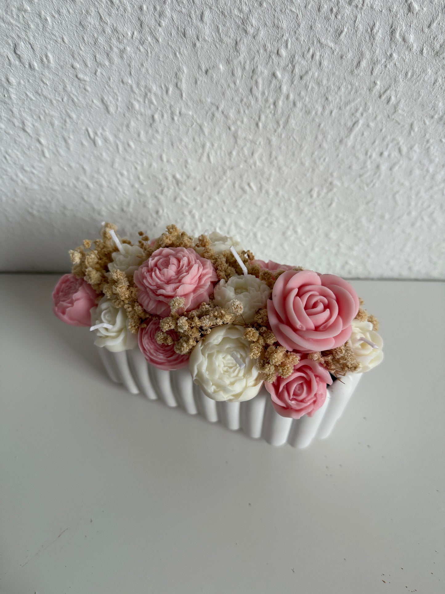 Forever Flowers in selbstgegossenem Gefäß