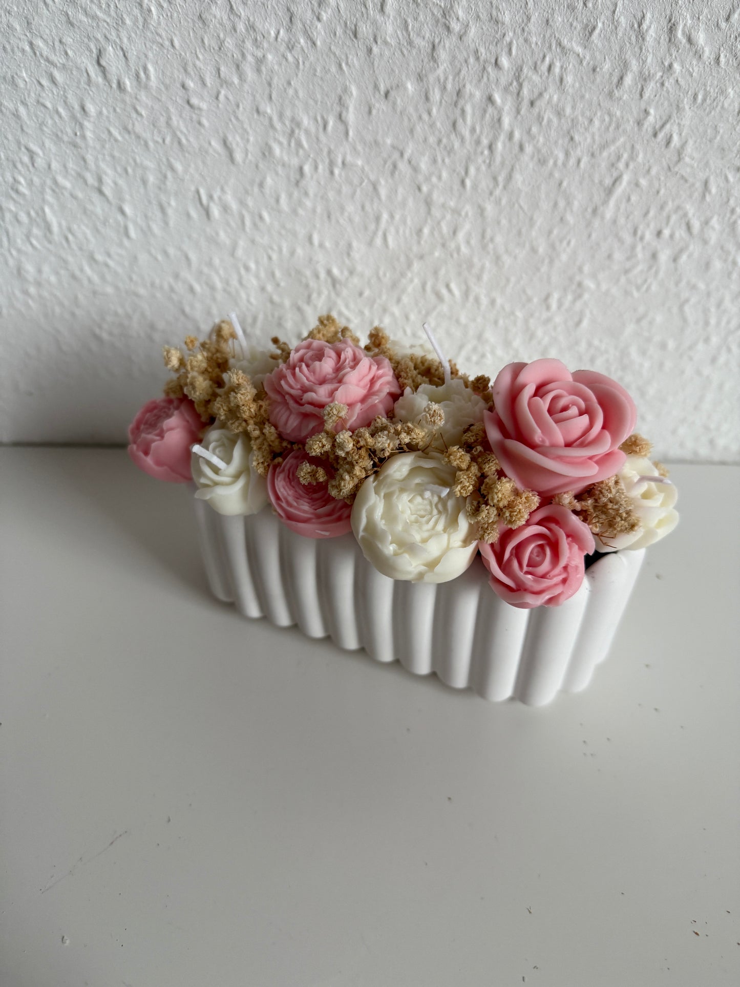 Forever Flowers in selbstgegossenem Gefäß