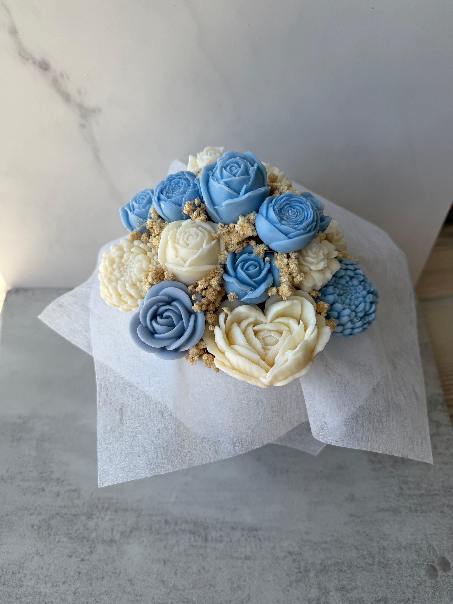 Forever Flowers - hellblau