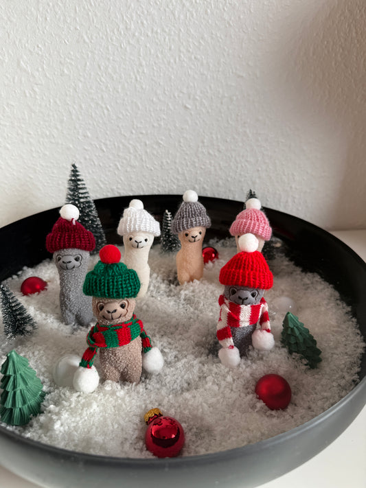 Alpaka Kerze mit Mütze