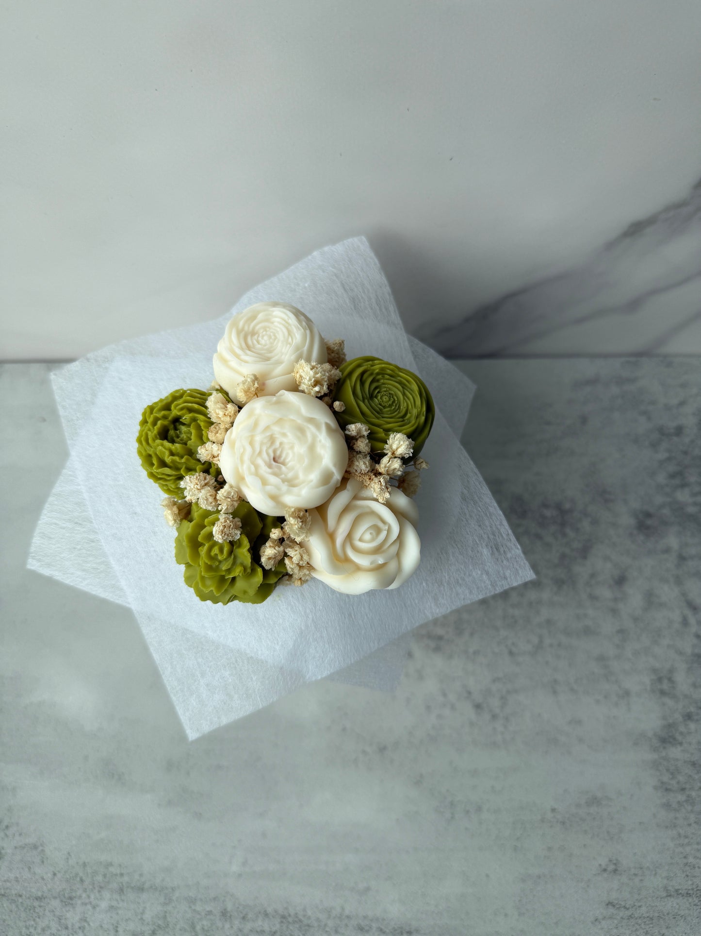 Forever Flowers - klein- olive