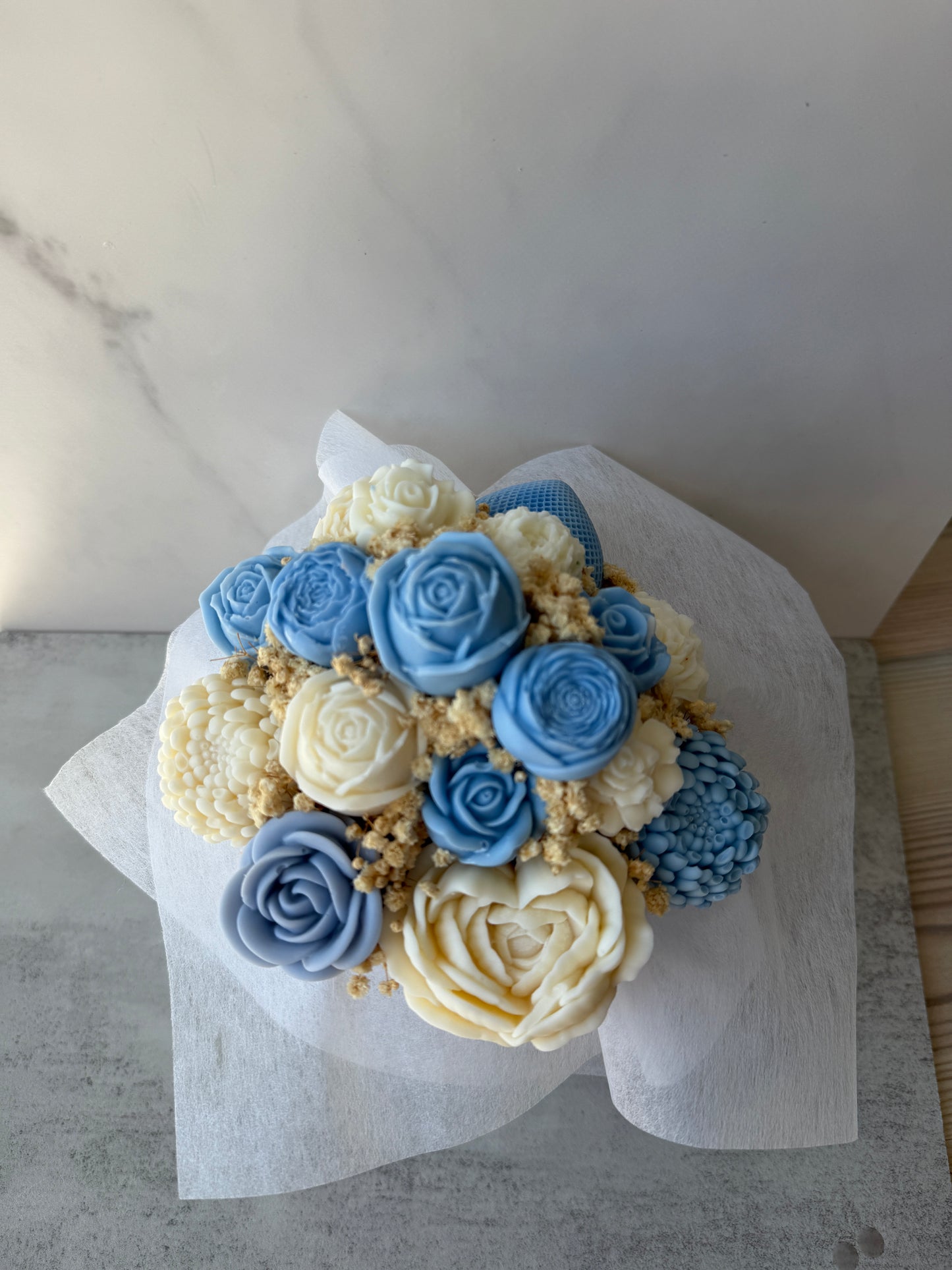 Forever Flowers - hellblau