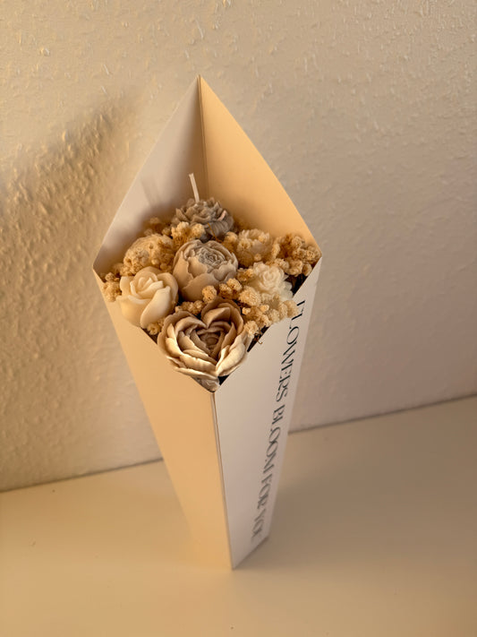 Beige Blumentüte